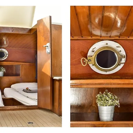 Houseboat Center 'messi' * Амстердам